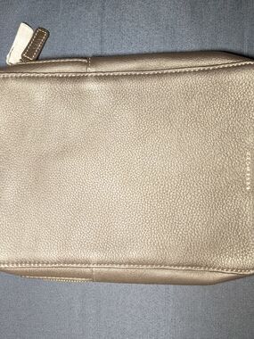 Levenger Brown Leather 1/2 Zip Pull Pouch
